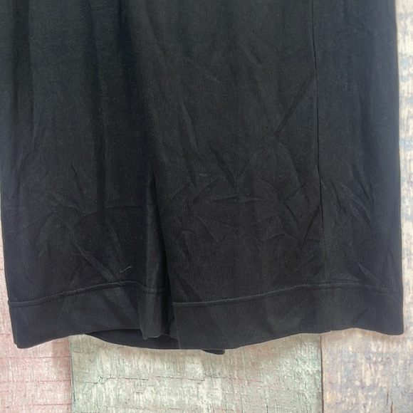 - Brand new with tags Woman’s Madison Park-Signature 2 piece lounge set. S… - Picture 8 of 12